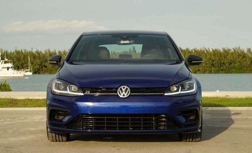 Volkswagen Golf R