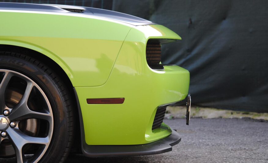 Dodge Challenger 5,7 L V8 Hemi