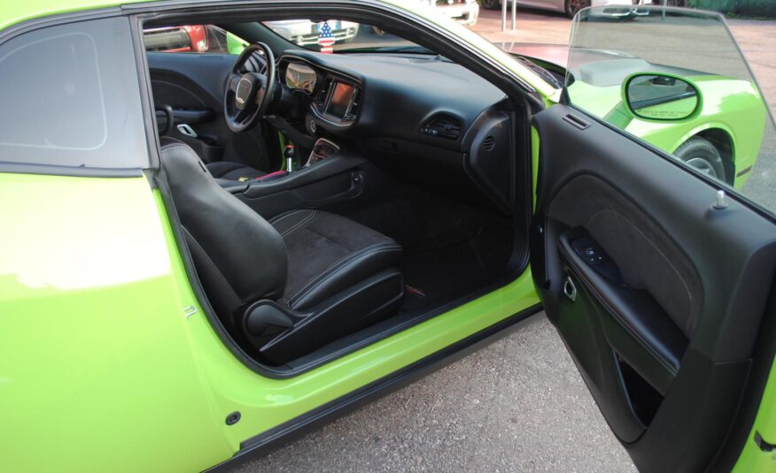 Dodge Challenger 5,7 L V8 Hemi