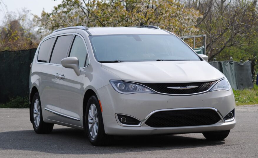 Chrysler Pacifica – Limited