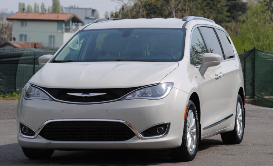 Chrysler Pacifica – Limited